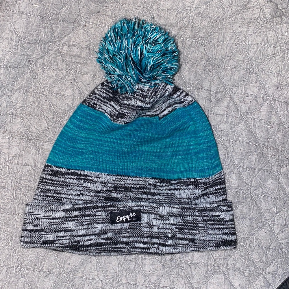 empyre beanie! teal, grey, and black with a poof ball!